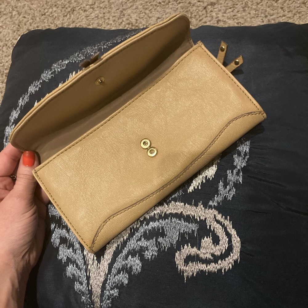 Relic Wallet - Picture 2 of 8
